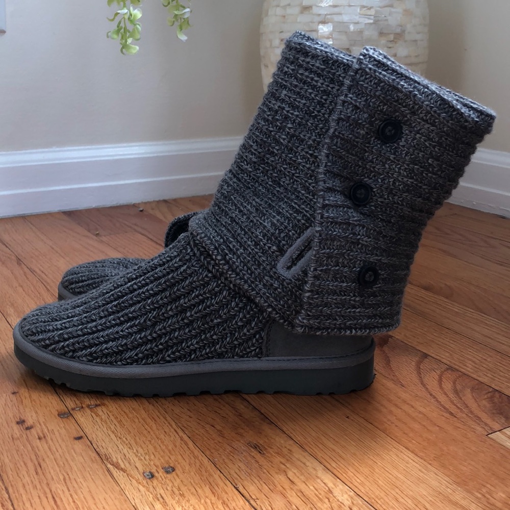 Grey knit UGG boots. Slouchy knit. High or low.